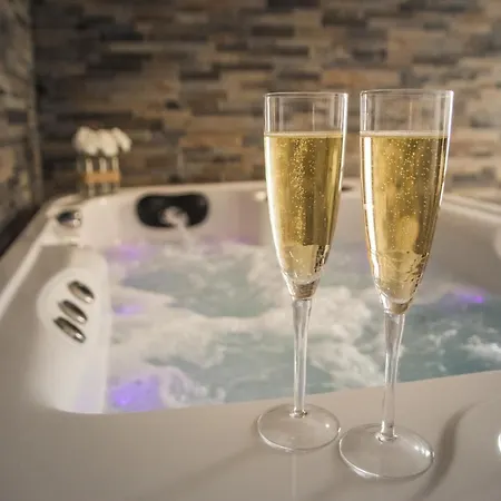 Avec Jacuzzi Privatif Barcares Plage * Le Barcarès